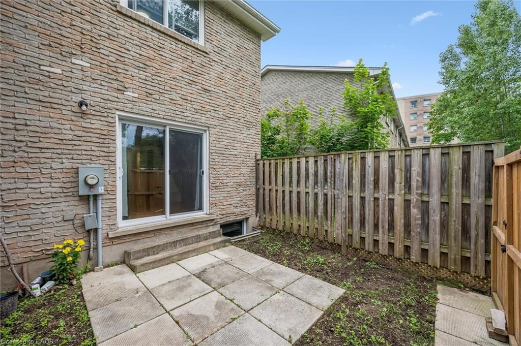 178 Westcourt Place, Waterloo, ON, N2L 2R7 - 35
