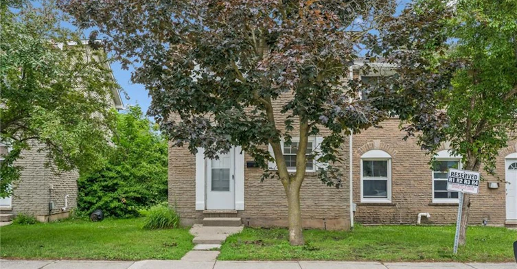 178 Westcourt Place, Waterloo, ON, N2L 2R7