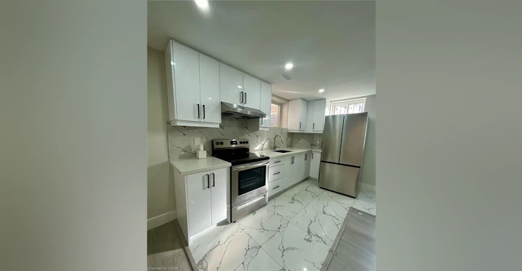 8702 Chickory Trail, Niagara Falls, ON, L2H 2Y6 - 6