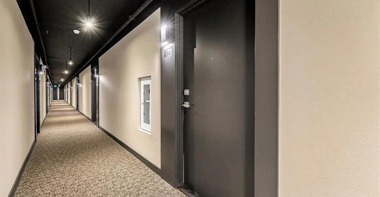 B318-5240 Dundas Street, Burlington, ON, L7L 0J6 - 2