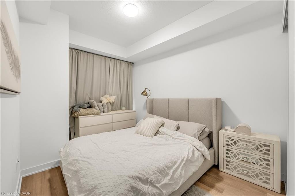 B318-5240 Dundas Street, Burlington, ON, L7L 0J6 - 17