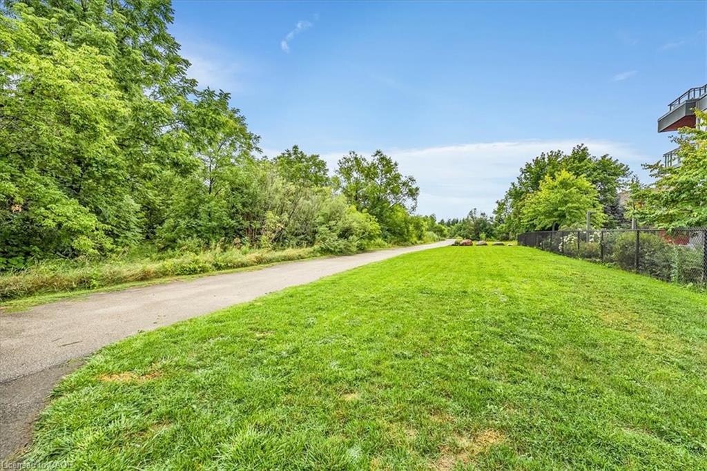 B318-5240 Dundas Street, Burlington, ON, L7L 0J6 - 31