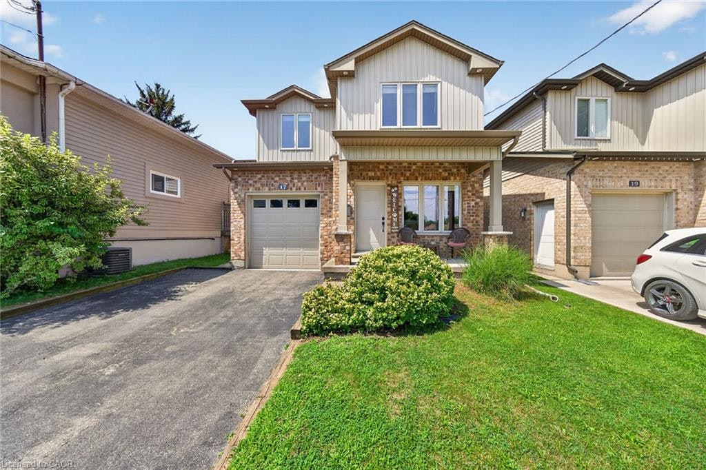 17 Grantham Avenue S, St. Catharines, ON, L2P 3B3