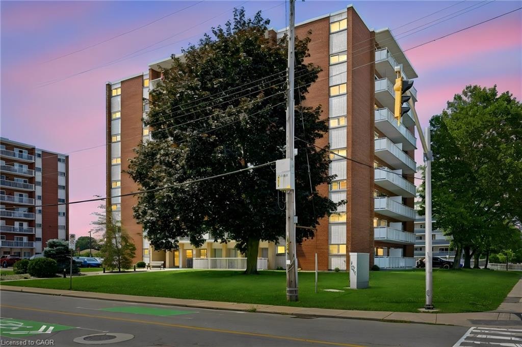 708-8 Woodman Drive S, Hamilton, ON, L8K 4C9
