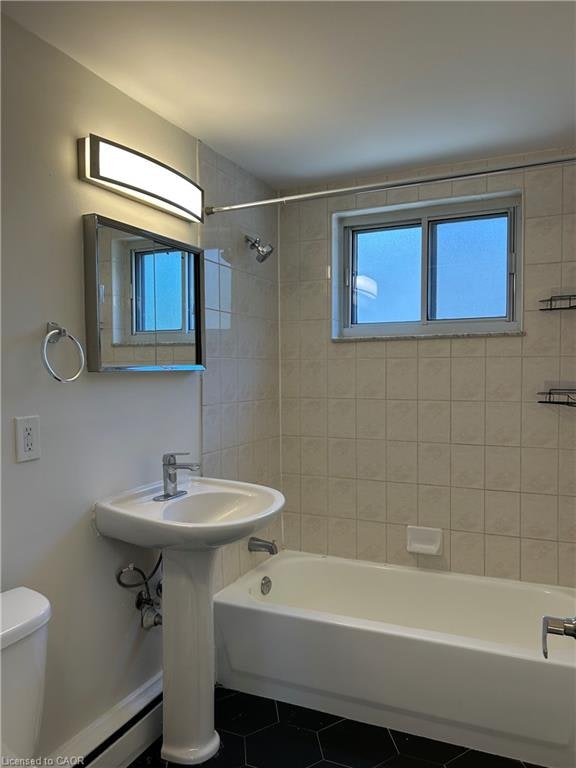 14-108 Creighton Road, Hamilton, ON, L9H 3C1 - 9