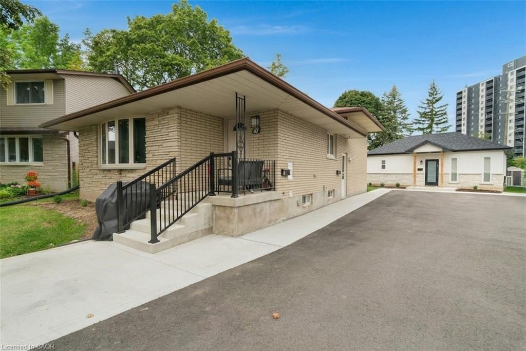 UPPER-67 Kimberly Crescent, Kitchener, ON, N2E 1C8 - 2
