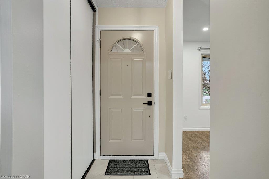 UPPER-67 Kimberly Crescent, Kitchener, ON, N2E 1C8 - 3