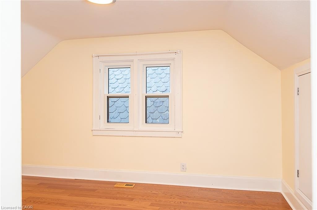 41 Paradise Road S, Hamilton, ON, L8S 1S3 - 23