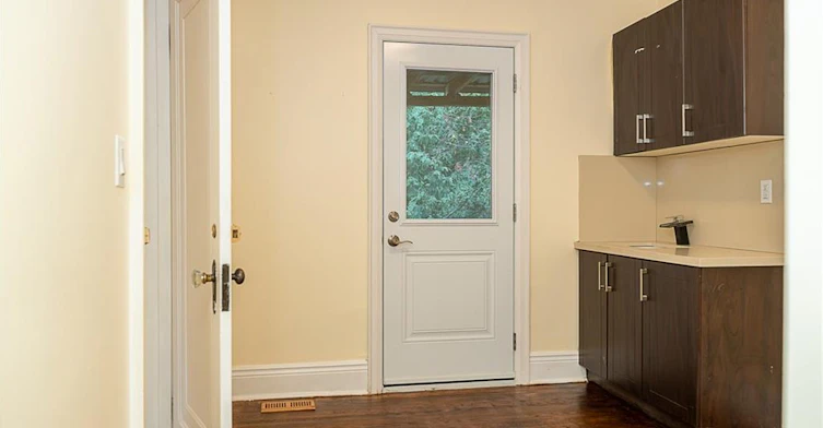 41 Paradise Road S, Hamilton, ON, L8S 1S3 - 13
