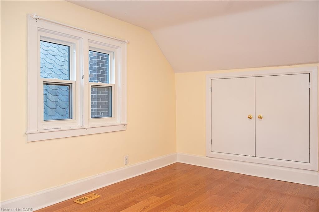 41 Paradise Road S, Hamilton, ON, L8S 1S3 - 25