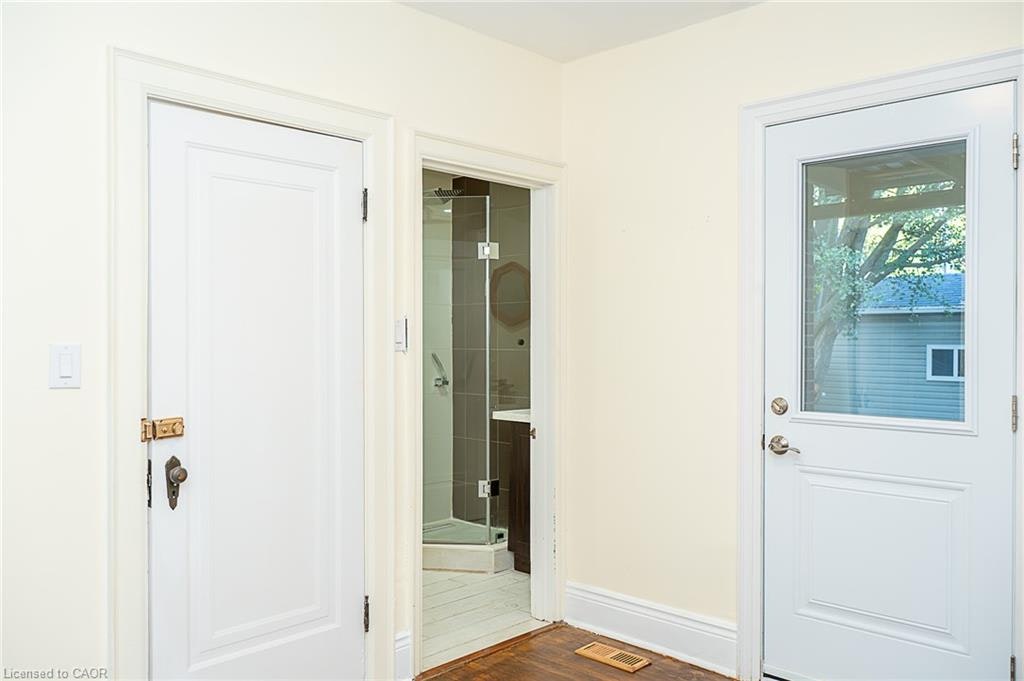41 Paradise Road S, Hamilton, ON, L8S 1S3 - 14