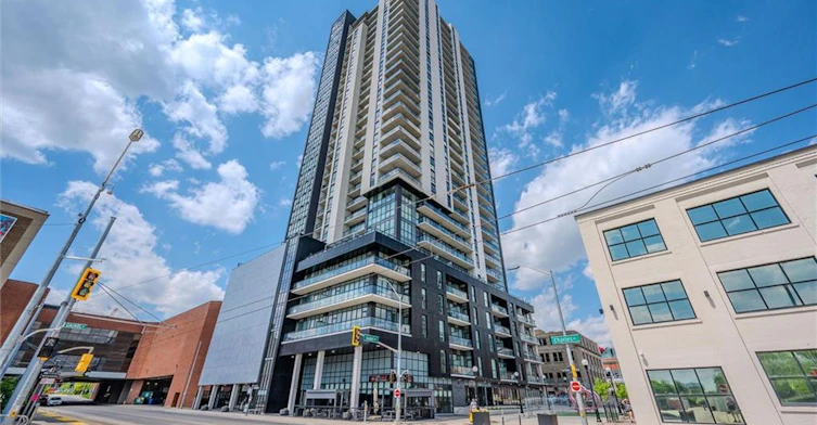 1602-60 Charles Street W, Kitchener, ON, N2G 0C9 - 2