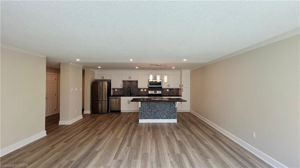103-45 Pond Mills Road, London, ON, N5Z 4W5 - 4