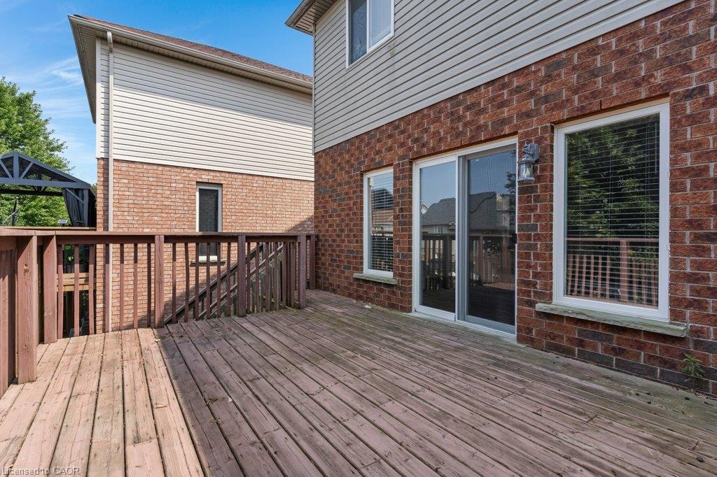 76 Renner Drive, Cambridge, ON, N3C 4N8 - 33