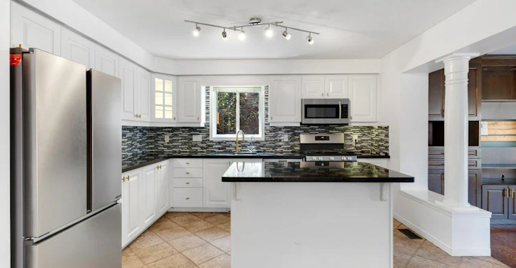 76 Renner Drive, Cambridge, ON, N3C 4N8 - 9