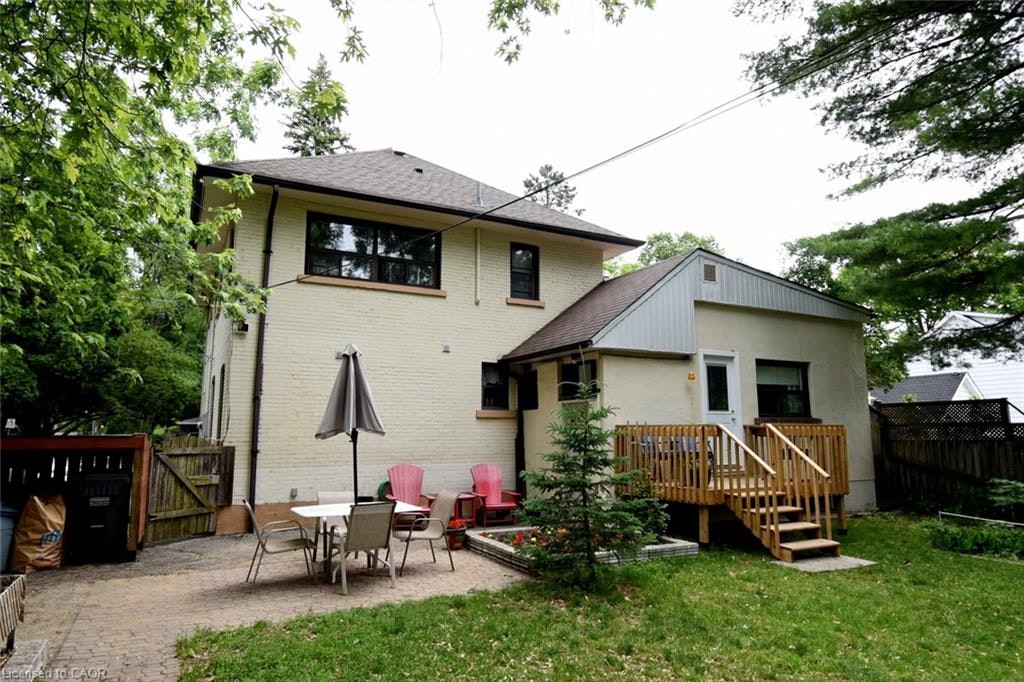 3-1052 Deta Road, Mississauga, ON, L5E 2R5