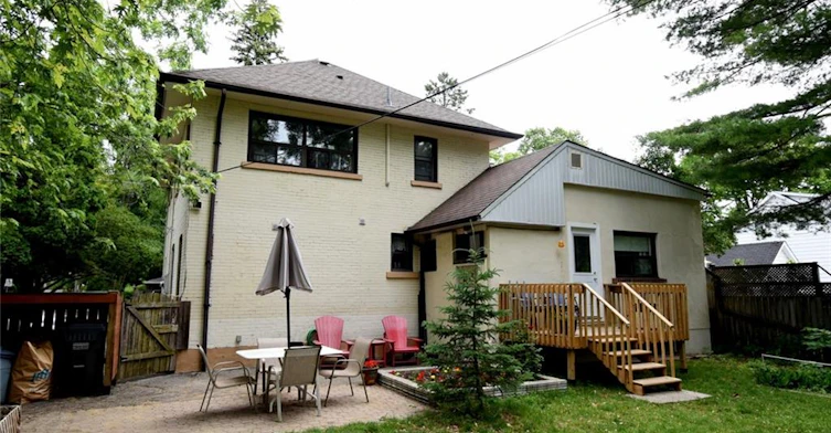 3-1052 Deta Road, Mississauga, ON, L5E 2R5