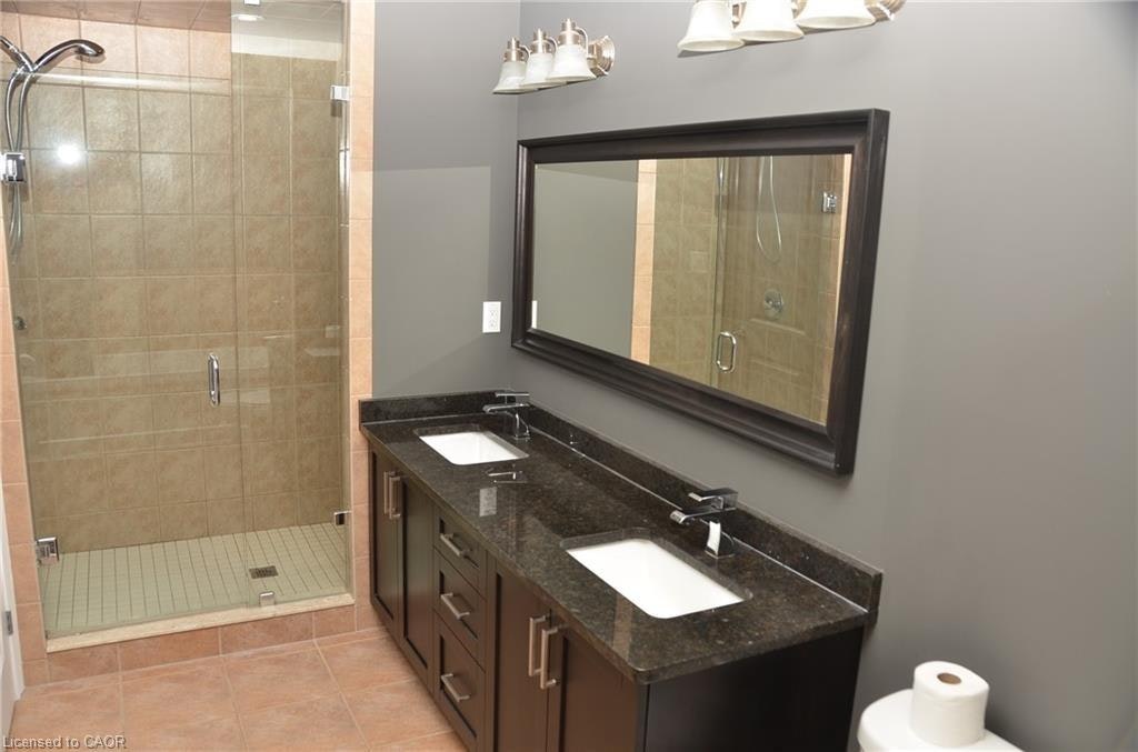 43-380 Lake Street, Grimsby, ON, L3M 0E8 - 17