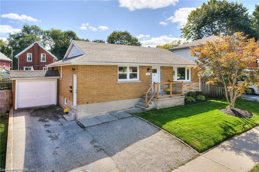2(Lower)-235 Guelph Street, Kitchener, ON, N2H 5W9