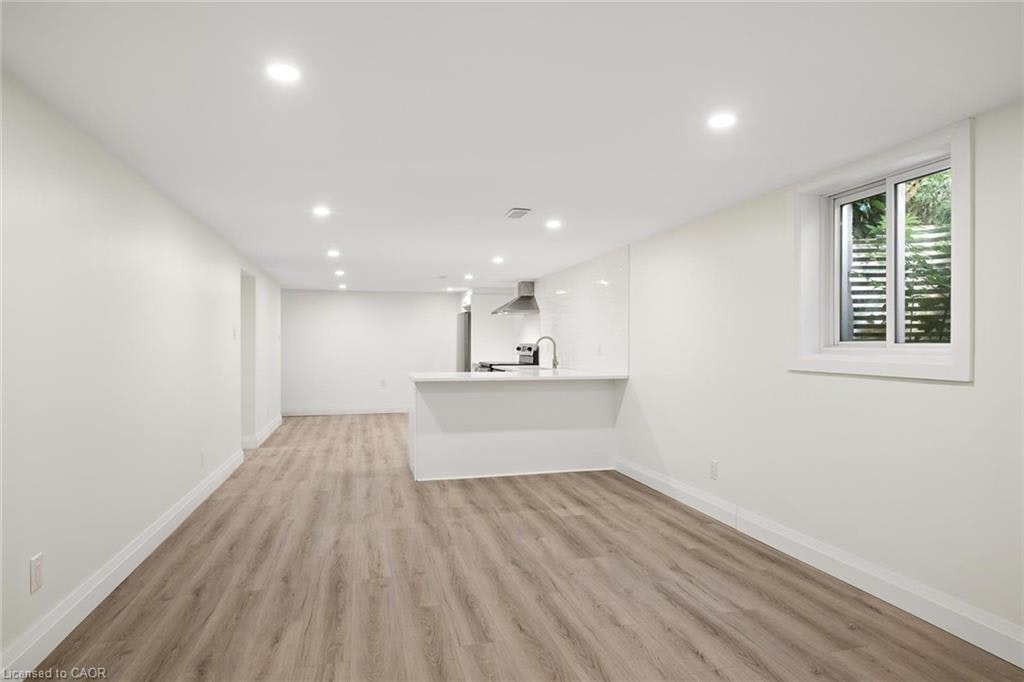 2(Lower)-235 Guelph Street, Kitchener, ON, N2H 5W9 - 8