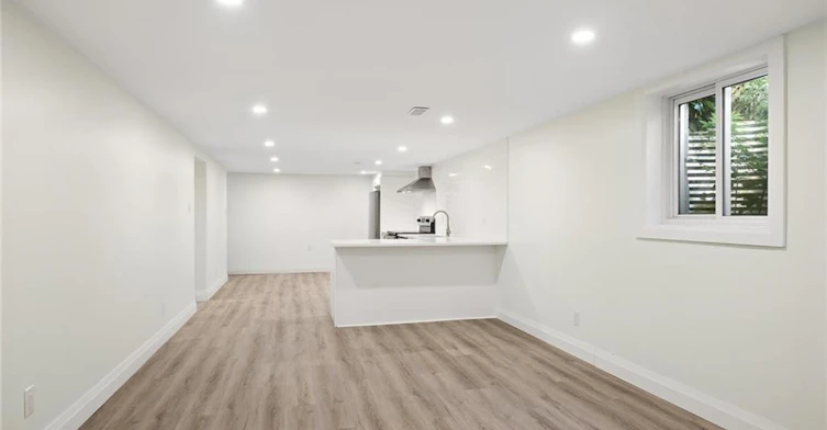 2(Lower)-235 Guelph Street, Kitchener, ON, N2H 5W9 - 8