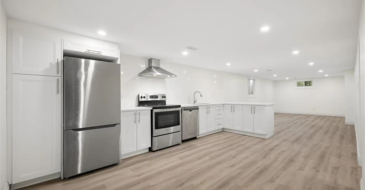 2(Lower)-235 Guelph Street, Kitchener, ON, N2H 5W9 - 4