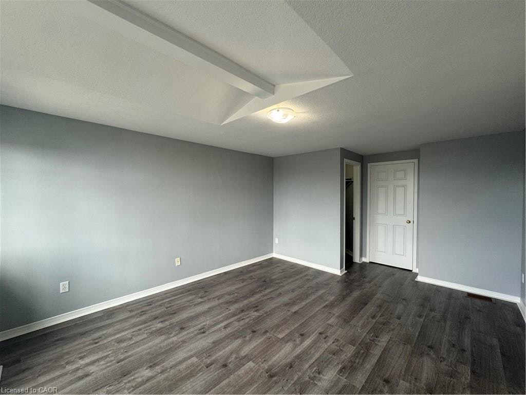 51 Critcher Avenue, Cambridge, ON, N1T 2C6 - 17