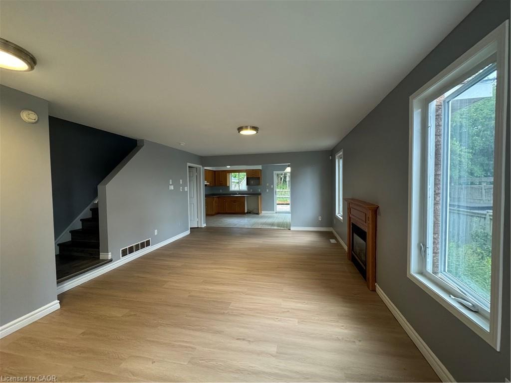 51 Critcher Avenue, Cambridge, ON, N1T 2C6 - 3
