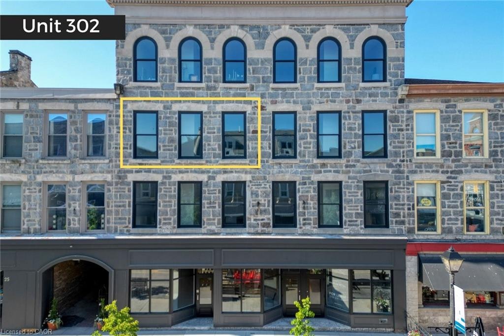 302-15 Main Street, Cambridge, ON, N1R 7G9