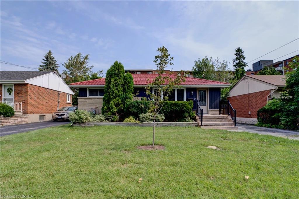 14 Cherrywood Drive, Hamilton, ON, L8G 2P5