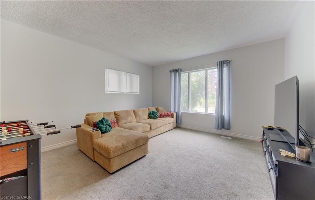 125 Margaret Avenue, Kitchener, ON, N2H 4H7 - 14