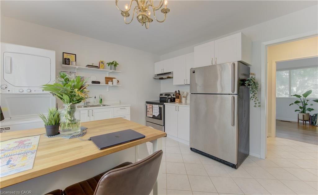 125 Margaret Avenue, Kitchener, ON, N2H 4H7 - 4