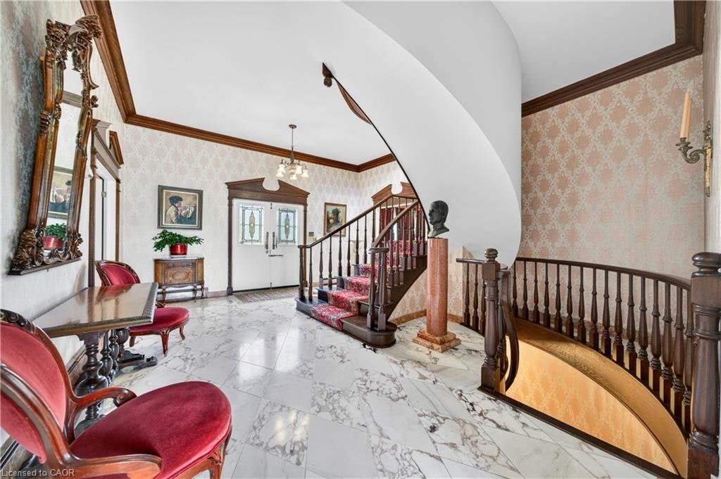 213 Stone Church Road W, Hamilton, ON, L9B 1A2 - 6