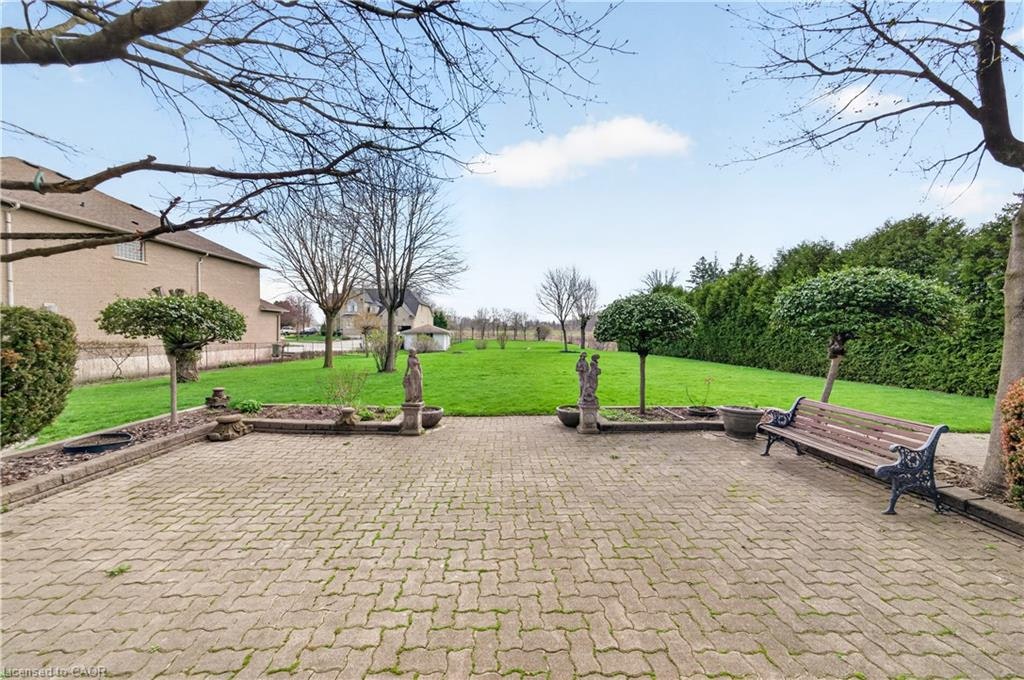 213 Stone Church Road W, Hamilton, ON, L9B 1A2 - 41