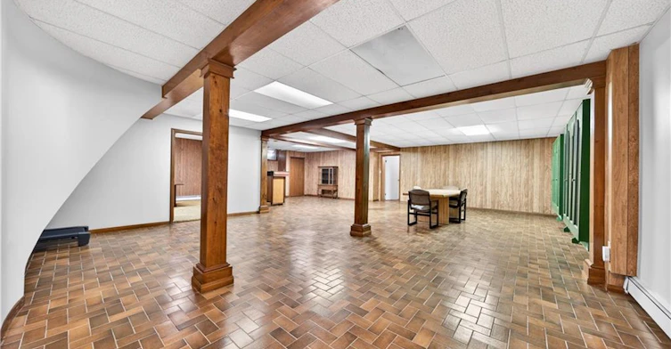 213 Stone Church Road W, Hamilton, ON, L9B 1A2 - 34