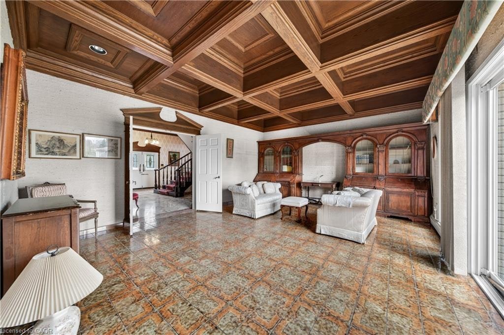 213 Stone Church Road W, Hamilton, ON, L9B 1A2 - 15