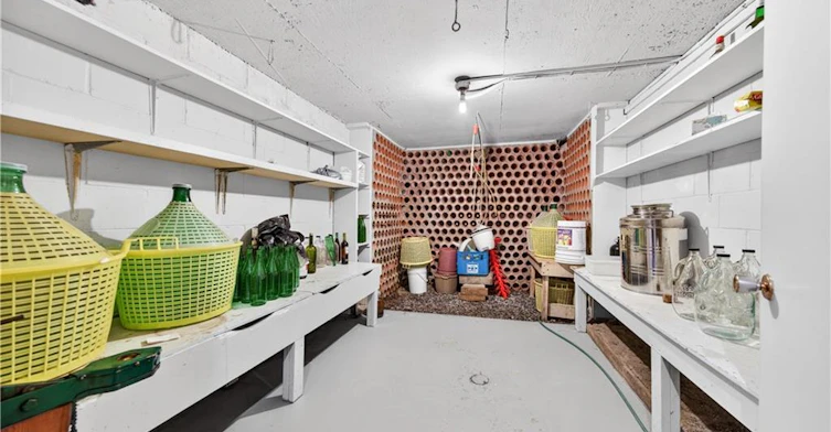 213 Stone Church Road W, Hamilton, ON, L9B 1A2 - 37