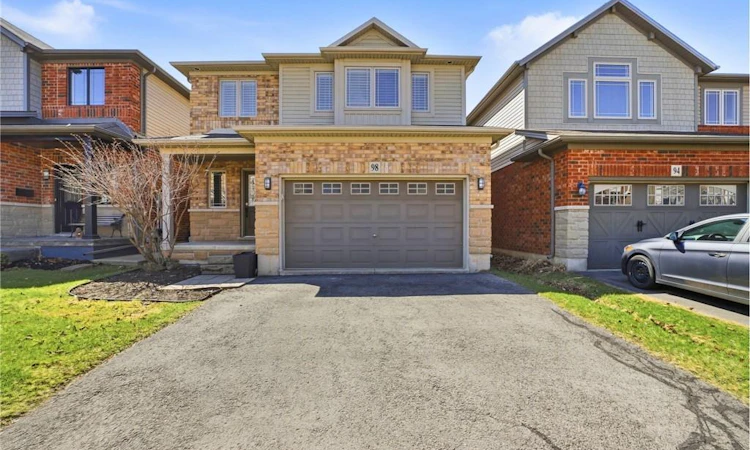 98 Willow Lane