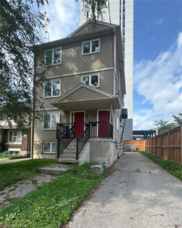 MAIN-116 Walter Street, Kitchener, ON, N2G 1S4