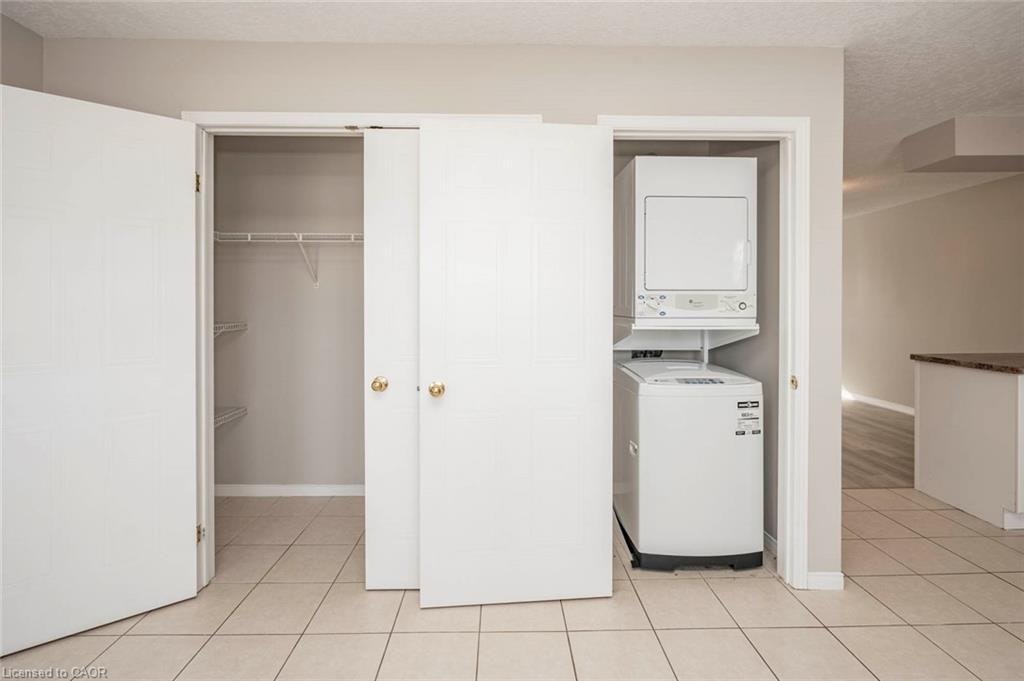 MAIN-116 Walter Street, Kitchener, ON, N2G 1S4 - 11