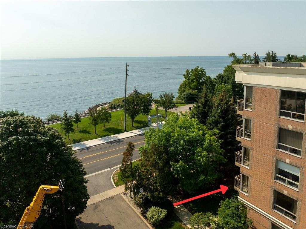 1213-100 Burloak Drive, Burlington, ON, L7L 6P6