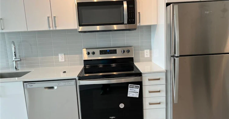 702-2782 Barton Street, Hamilton, ON, L8E 0L3 - 9