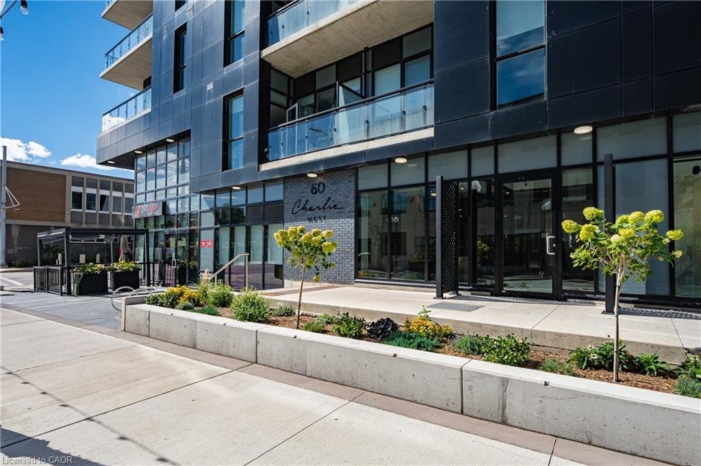 1907-60 Charles Street, Kitchener, ON, N2G 0C9 - 4