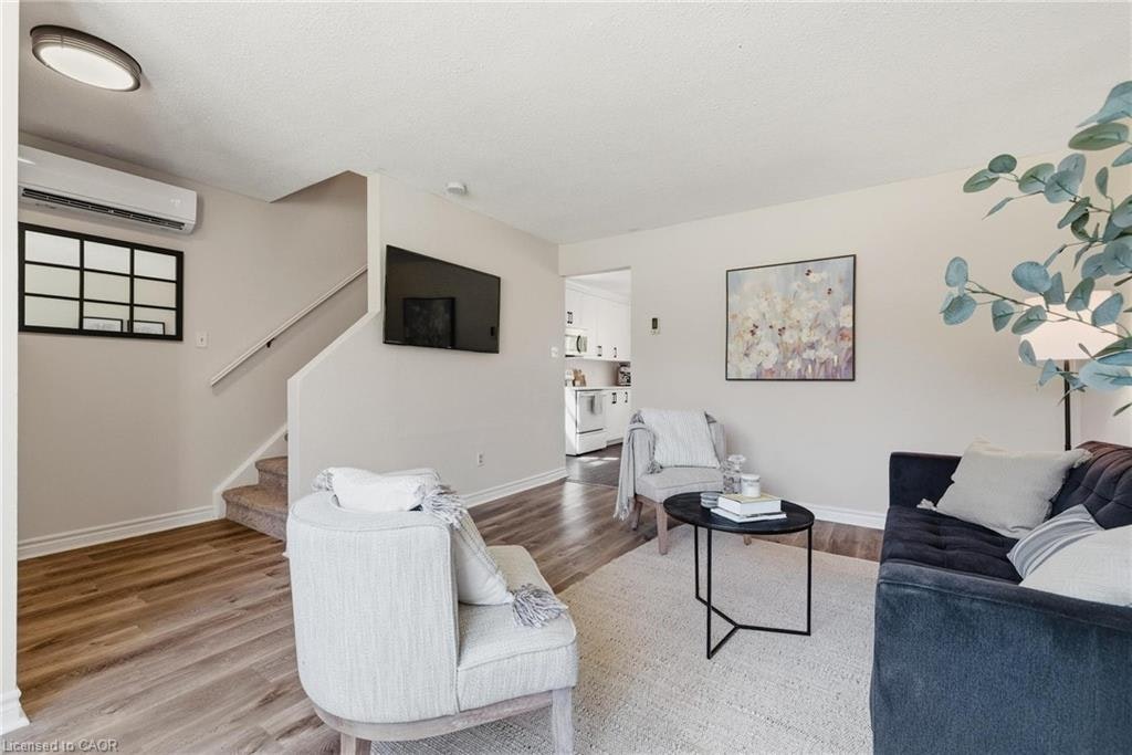 283 Cole Road, Guelph, ON, N1G 3K1 - 4