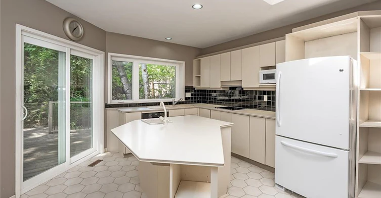 4189 Inglewood Drive, Burlington, ON, L7L 1E3 - 13