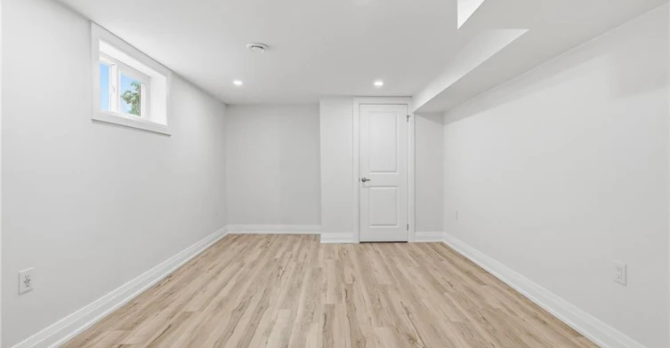 Lower-28 Leduc Street, Hamilton, ON, L8T 4S4 - 13