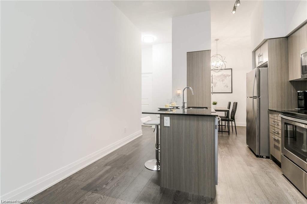 104-55 Speers Road, Oakville, ON, L6K 0H9 - 8
