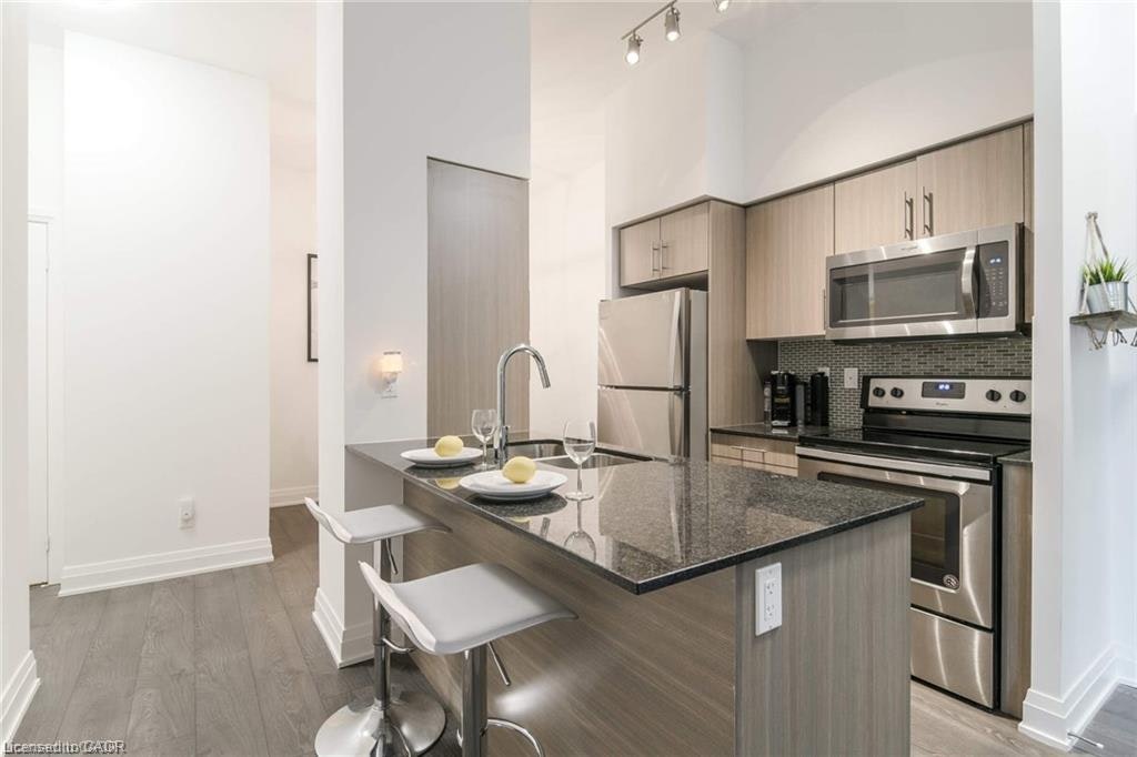 104-55 Speers Road, Oakville, ON, L6K 0H9 - 9