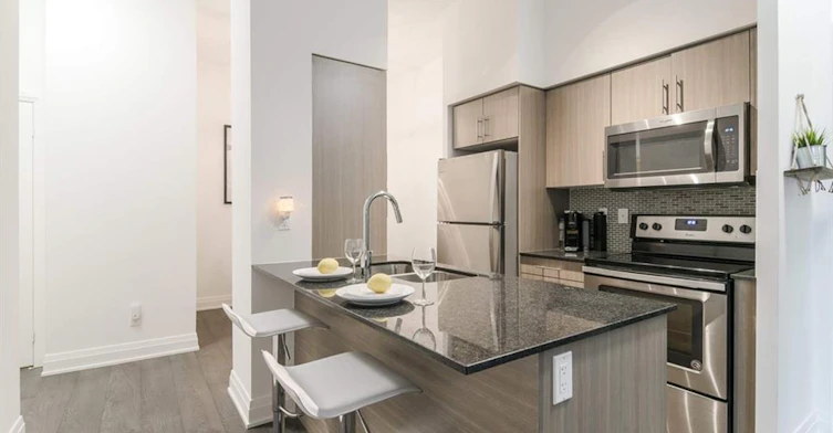 104-55 Speers Road, Oakville, ON, L6K 0H9 - 9