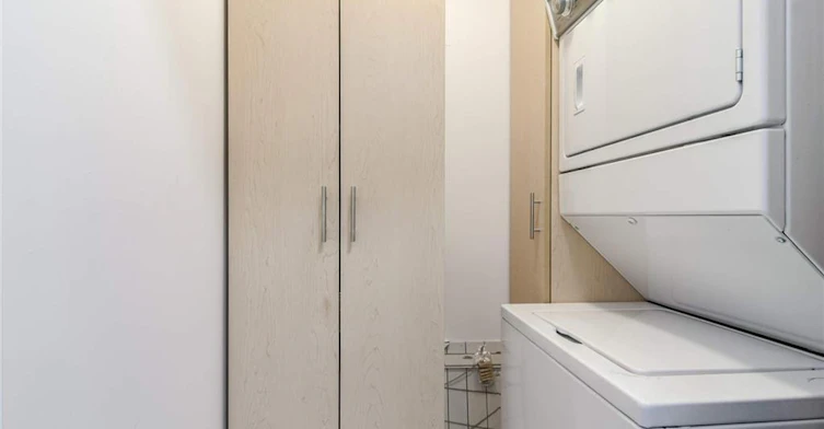 104-55 Speers Road, Oakville, ON, L6K 0H9 - 17